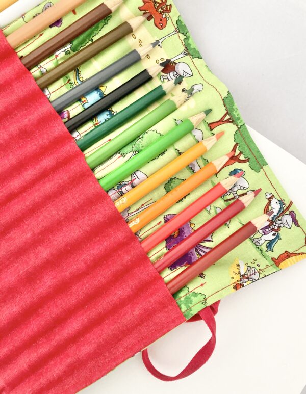 Colored pencil roll